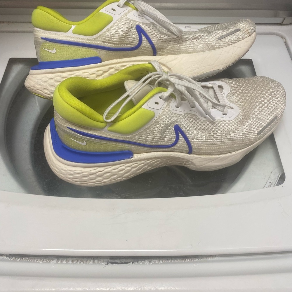 Nike Zoom X Invincible Running Shoe
